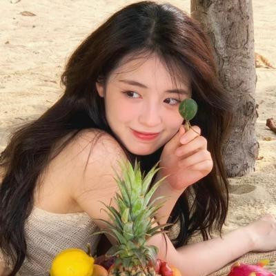 好看高清的ins高级质感干净女头