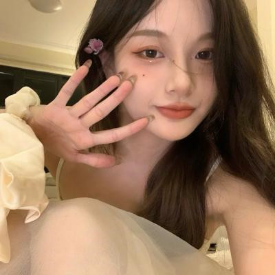 好看高清的ins高级质感干净女头