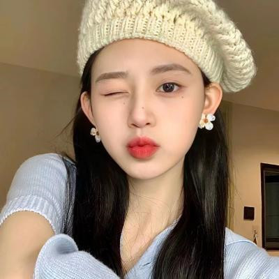 好看高清的ins高级质感干净女头