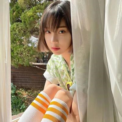 好看高清的ins高级质感干净女头