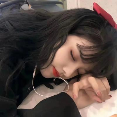 好看高清的ins高级质感干净女头
