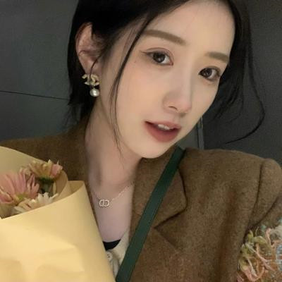好看高清的ins高级质感干净女头