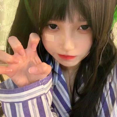 ins高级质感干净精致女生头像图片