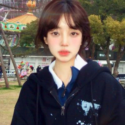 ins高级质感干净精致女生头像图片