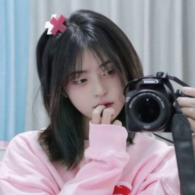 ins高级质感干净精致女生头像图片