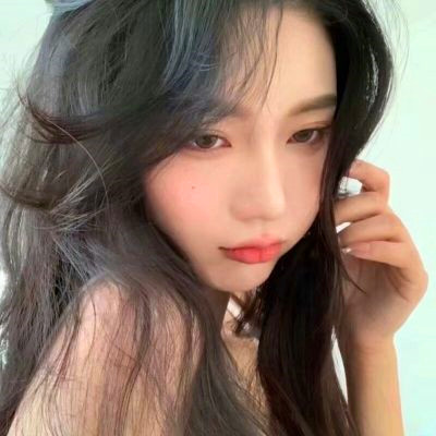 ins高级质感干净精致女生头像图片