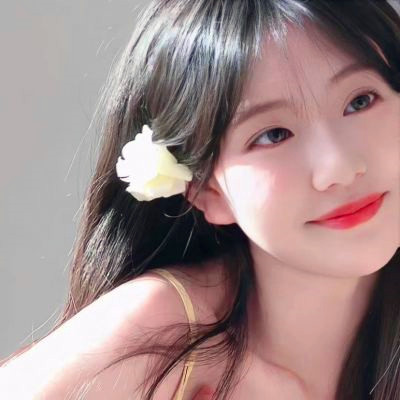 ins高级质感干净精致女生头像图片