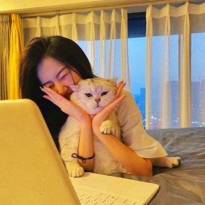 ins高级质感干净精致女生头像图片