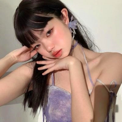 ins高级质感干净精致女生头像图片