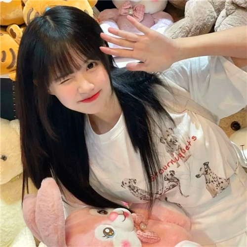ins风高级质感女头像图片