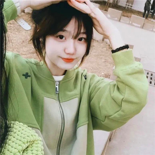 ins风高级质感女头像图片