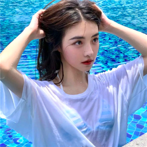 ins风高级质感女头像图片