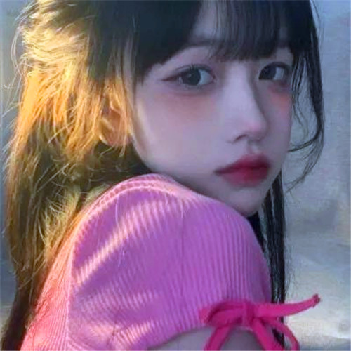 ins风高级质感女头像图片