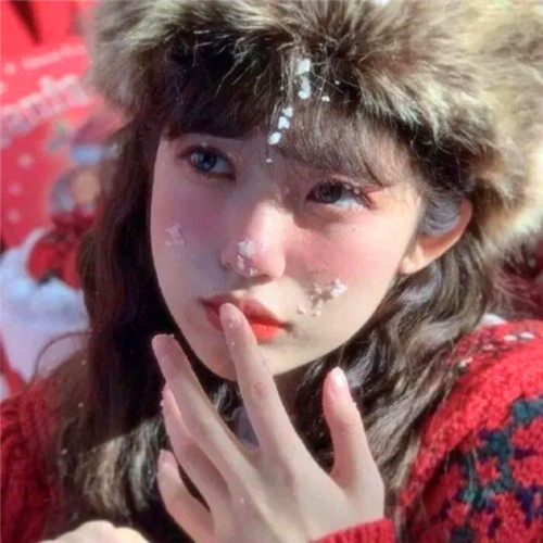 ins风高级质感女头像图片