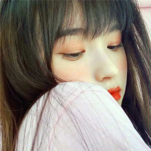 ins风高级质感女头像图片