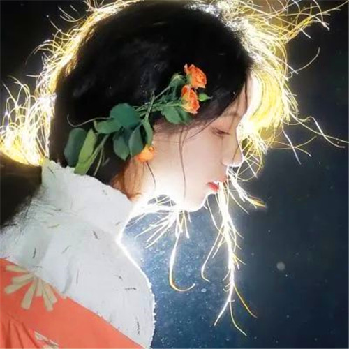 ins风高级质感女头像图片