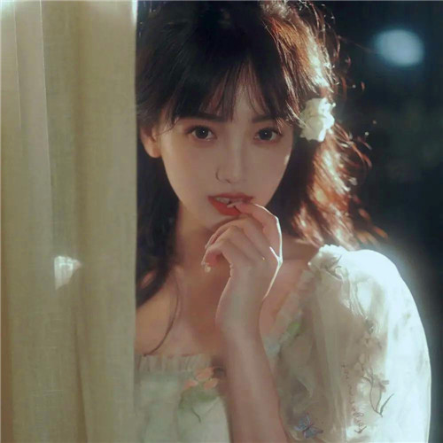 温柔头像ins高级质感女