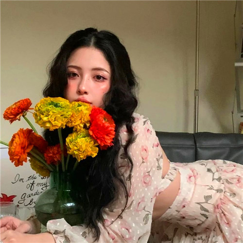 女头像真人ins高级质感
