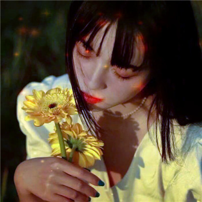 女头像ins高级质感真实照片