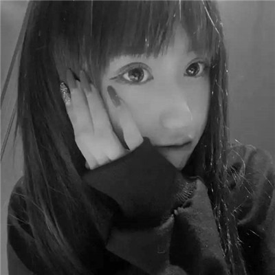 头像女ins高级质感黑白真人图片