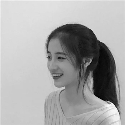 头像女ins高级质感黑白真人图片