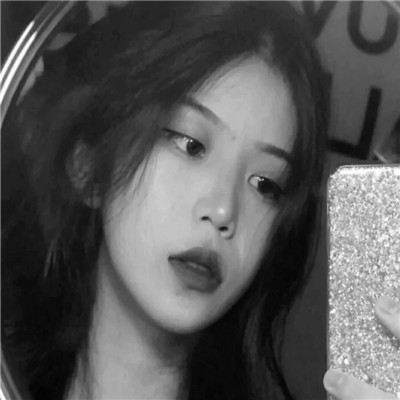 头像女ins高级质感黑白真人图片