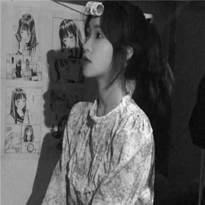 头像女ins高级质感黑白真人图片