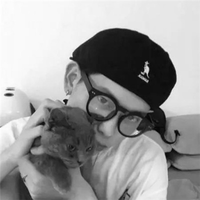 头像男ins高级质感黑白帅气图片