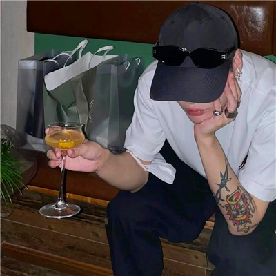 微信男头像高级质感ins
