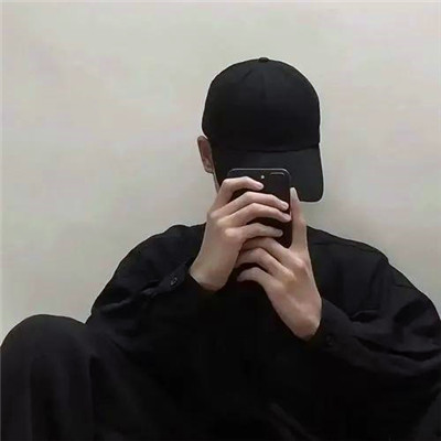 单人头像ins高级质感男