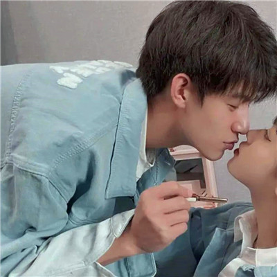 超火ins风情侣头像图片
