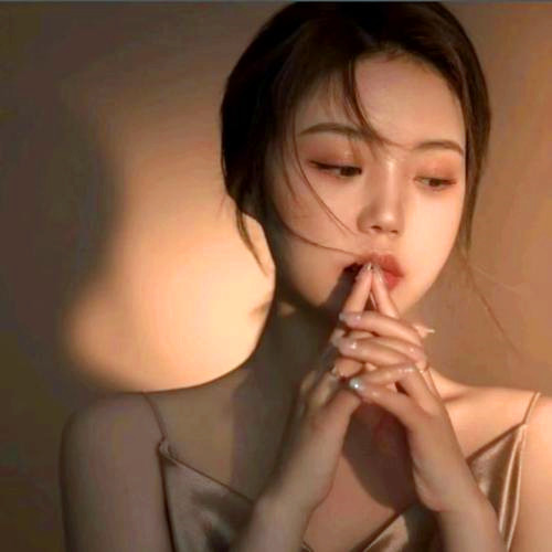最火网图伤感头像
