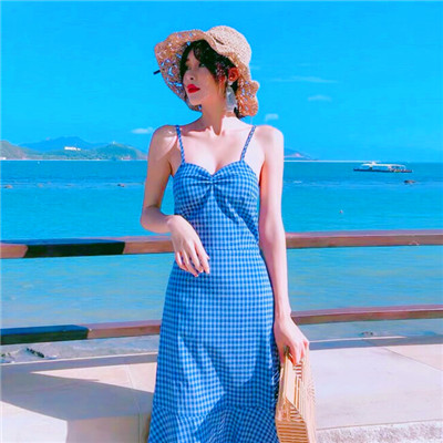 胸大的姑娘的图片头像