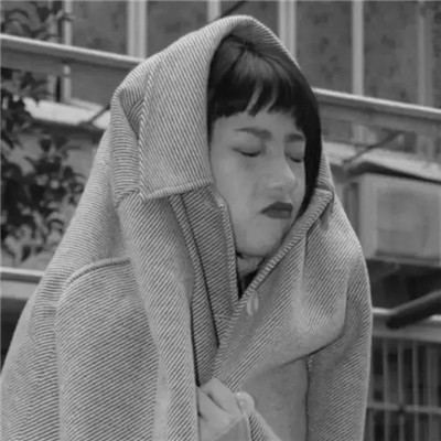 真人少女心头像仙气黑白高清图片