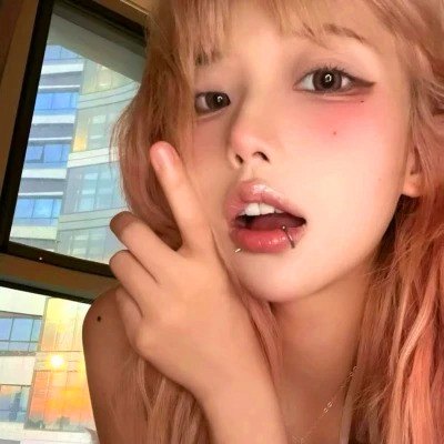 头像真人女头图片