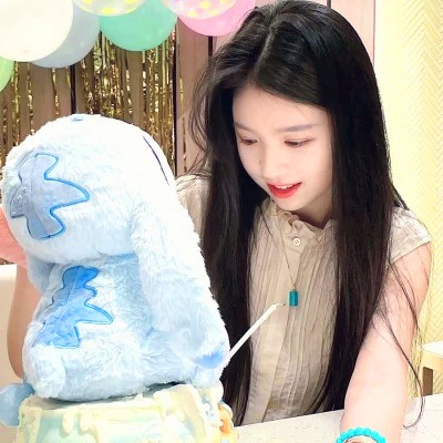 头像真人女头图片