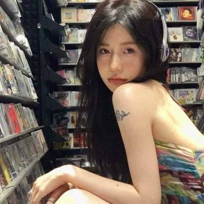 2025新款头像女生图片