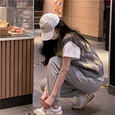 能看到女生所有部位的头像图片