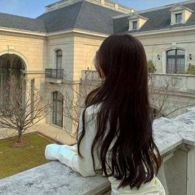 能看到女生所有部位的头像图片