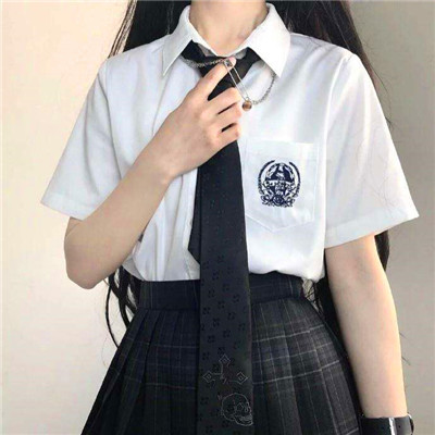 能看到女生所有部位的头像图片