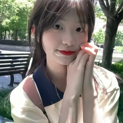 好看的女生qq头像真人图片