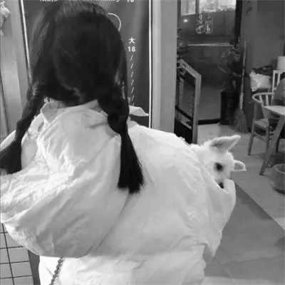qq头像女生黑白少女高清图片