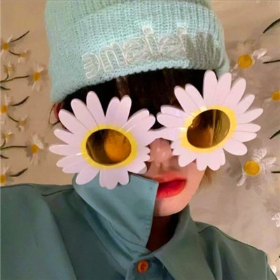 独一无二的沙雕头像女