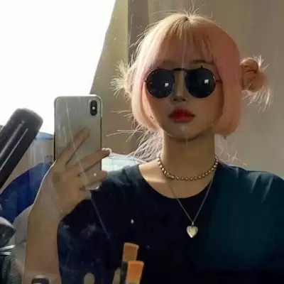 独一无二的沙雕头像女