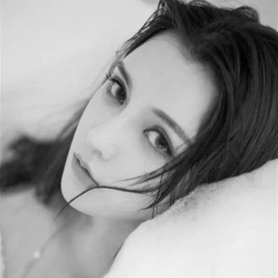 黑白系头像女生可爱小清新图片