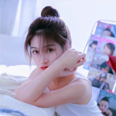 简单干净小清新头像女