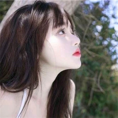 简单干净小清新头像女