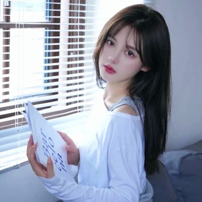 简单干净小清新头像女