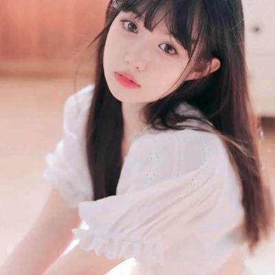 简单干净小清新头像女