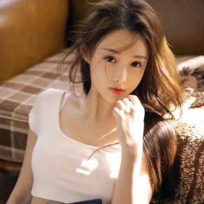 简单干净小清新头像女